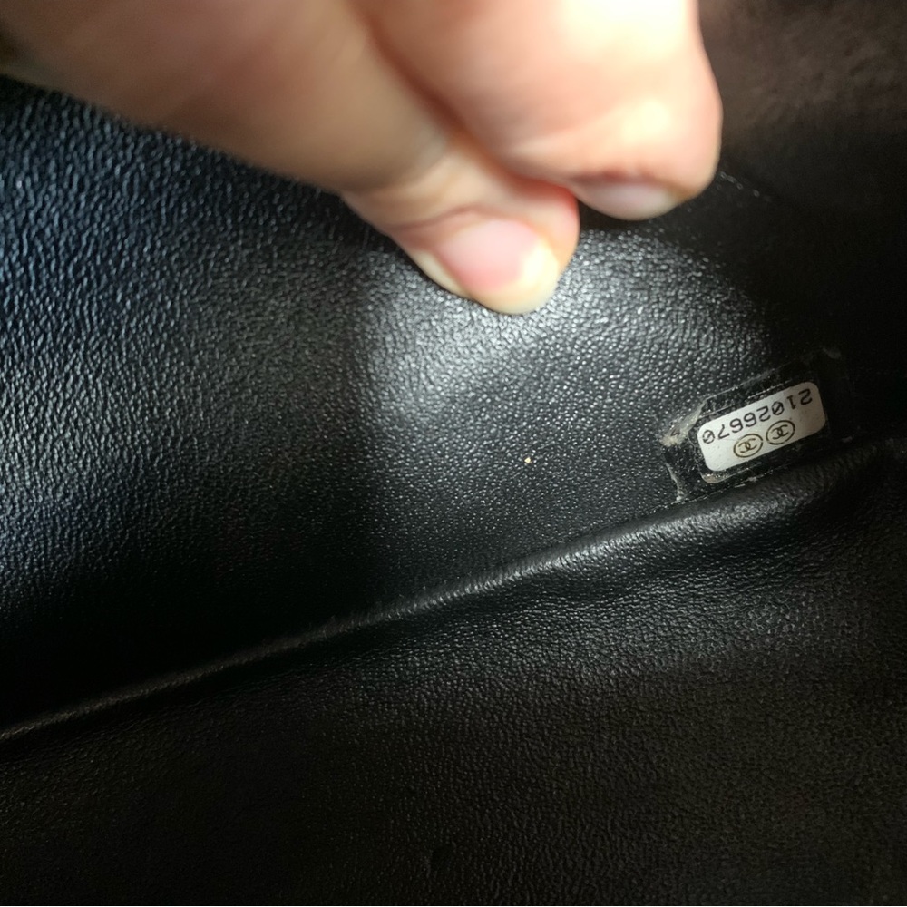 Chanel classic chevron So Black medium flap bag - Picture 14 of 15